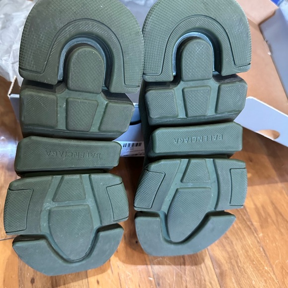 Balenciaga Speed 2.0 - Picture 6 of 8